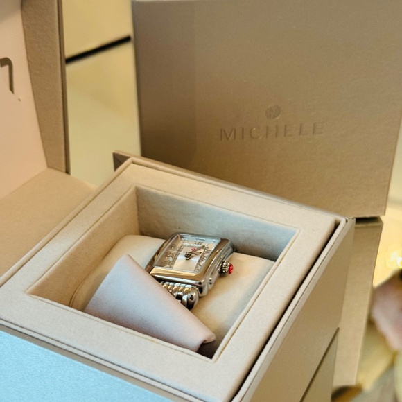Michele Madison watch main image 4